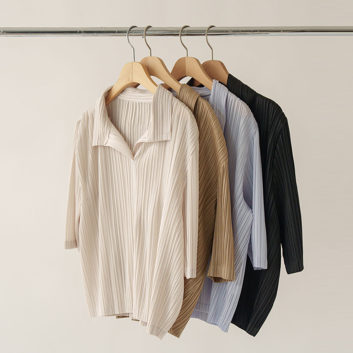 <b>[Summer Shirt/Highly Recommended for Office Look][Made]</b> Charming Pleated Shirt Collar T-Blouse