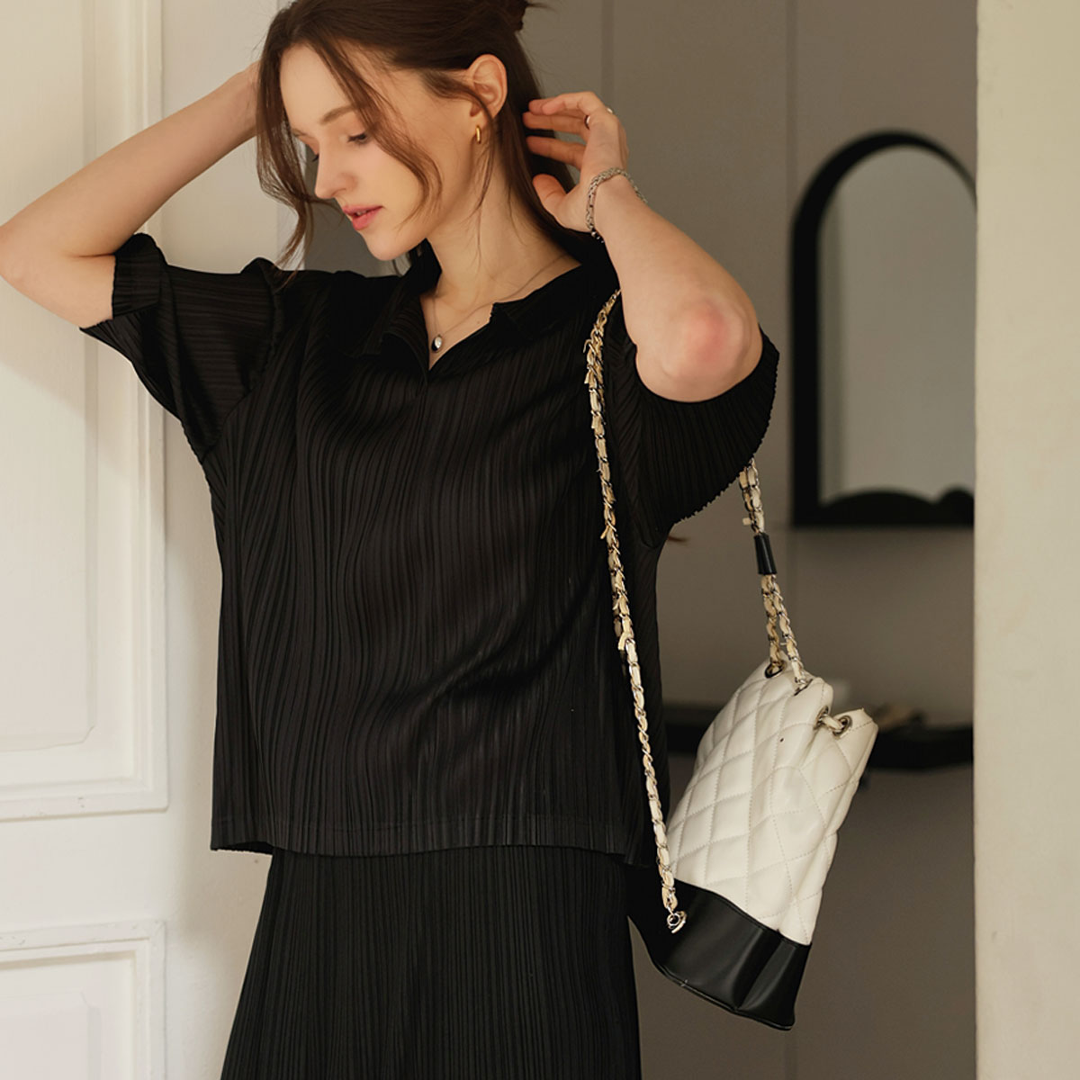 <b>[Summer Shirt/Highly Recommended for Office Look][Made]</b> Charming Pleated Shirt Collar T-Blouse