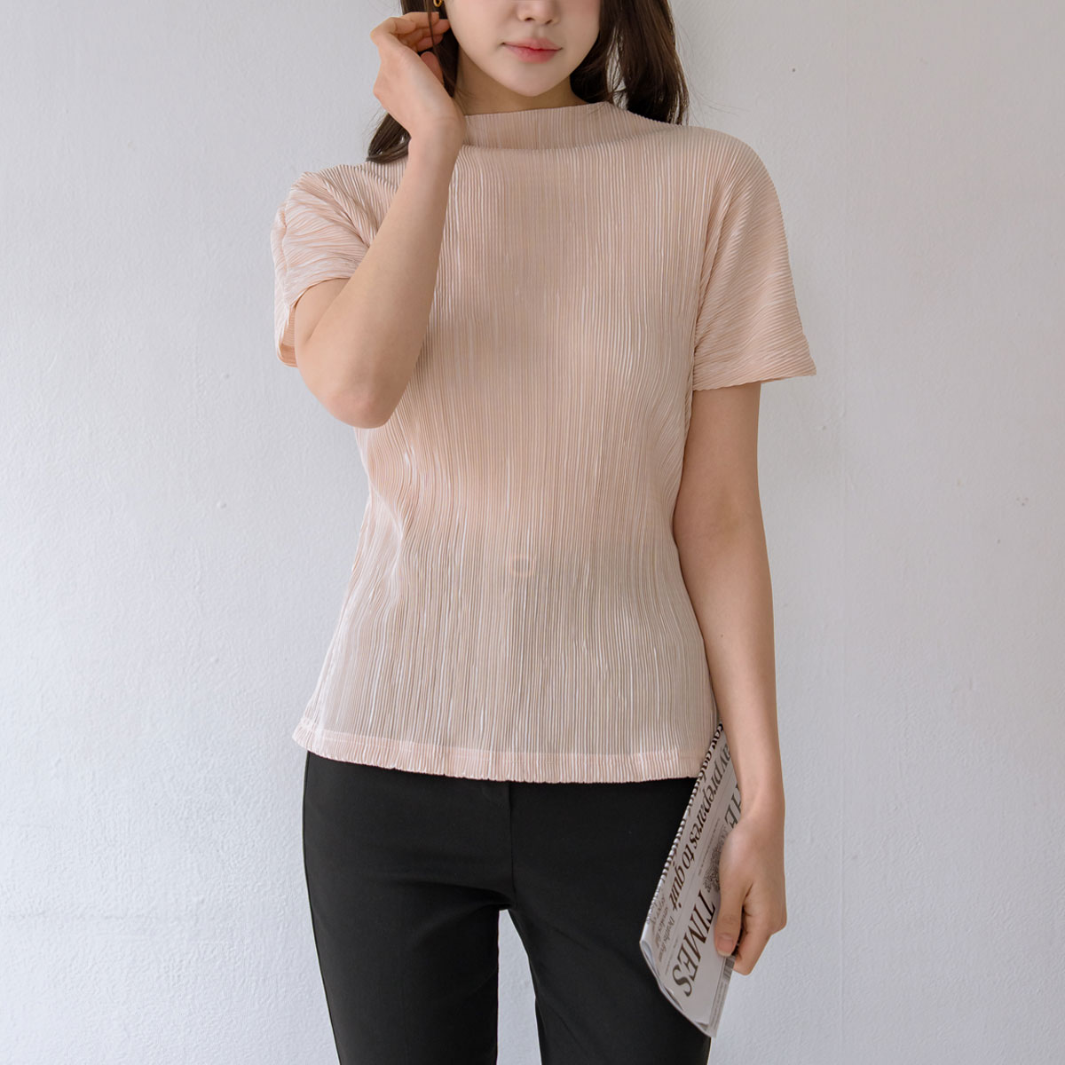 <b>[Special 2-Piece Deal]</b> <b>[Made]</b> Shy Girl Pleats Boat Neck T-Blouse