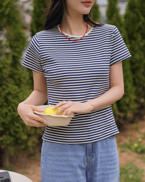 Sturdy ribbed Span striped short-sleeve tee