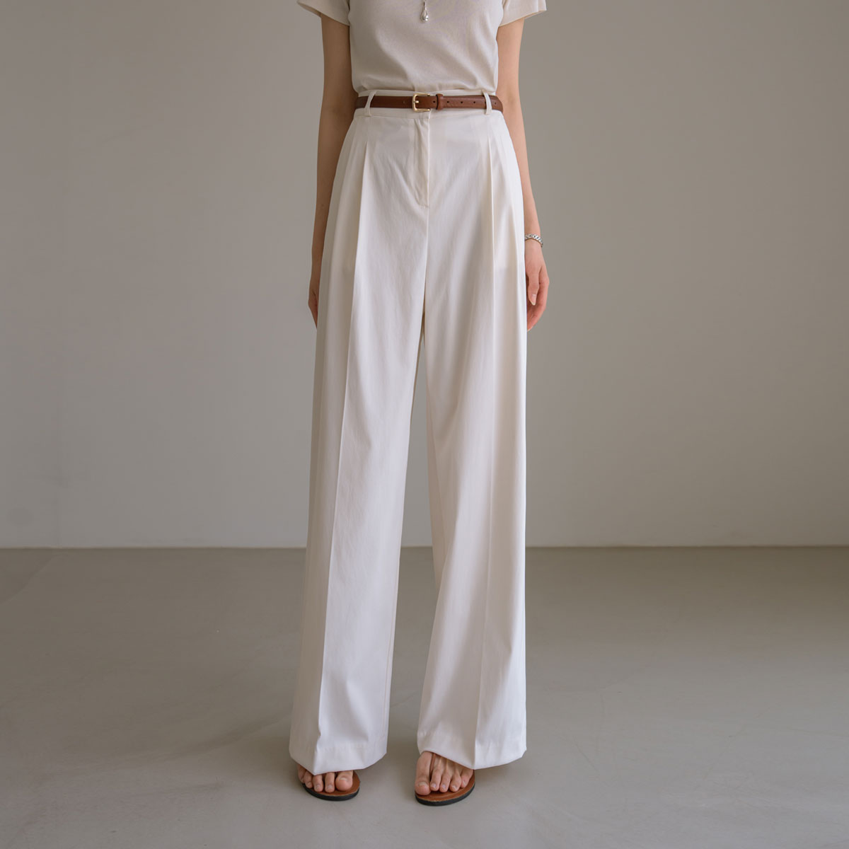 <b>[Opening Special]</b> <b>[Made]</b> primium Soft Two-Pin Tuck Wide Slacks