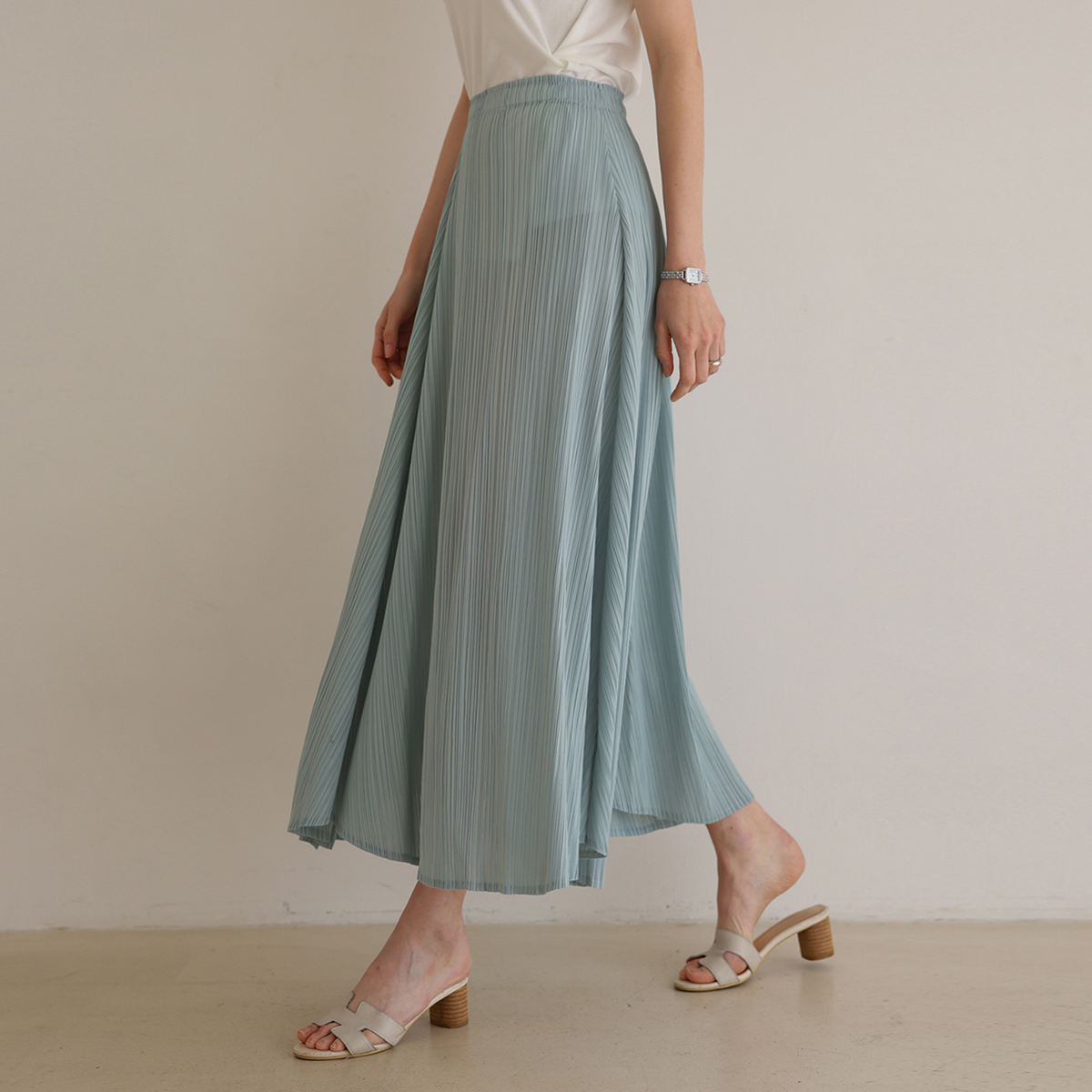 <b>[Made]</b> Grace Pleats Maxi Flare Skirt