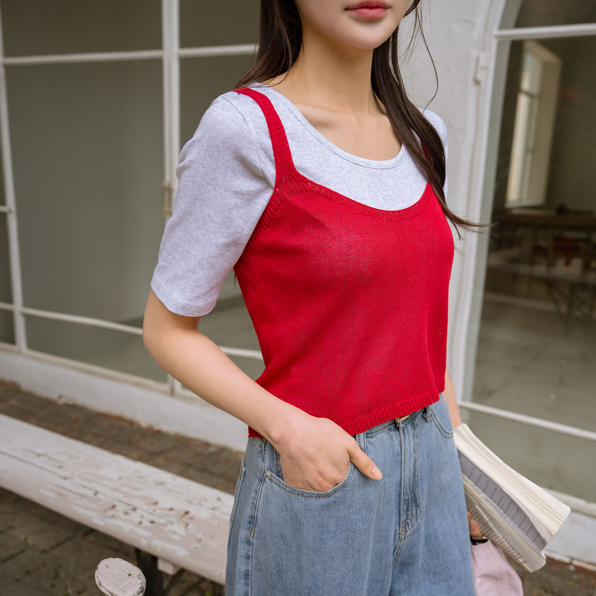Colorful bustier knit