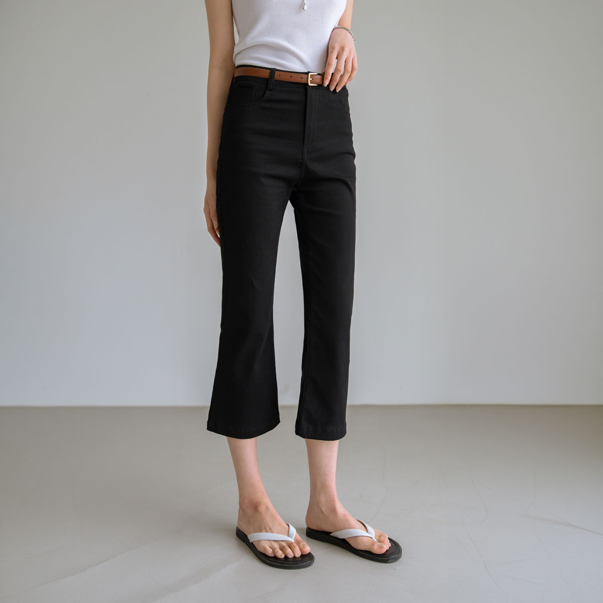 Bootcut 8-length Capri pants