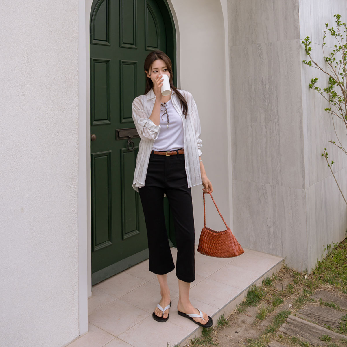 Bootcut 8-length Capri pants