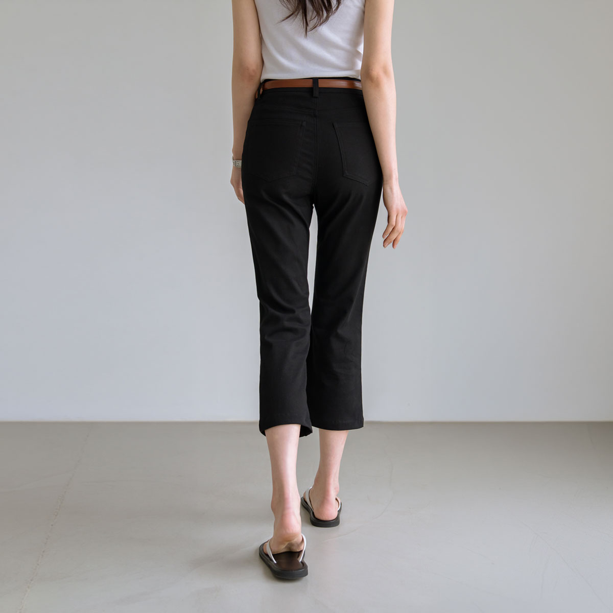 Bootcut 8-length Capri pants