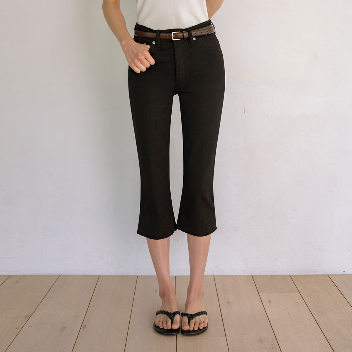 Cotton spandex slit capri pants