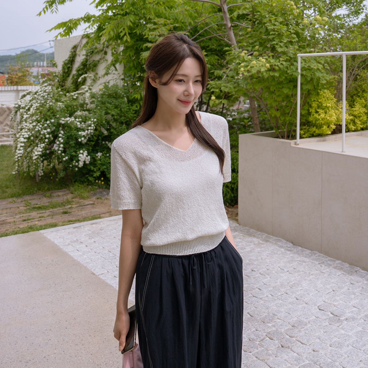 Wholegarment cotton V-neck knit