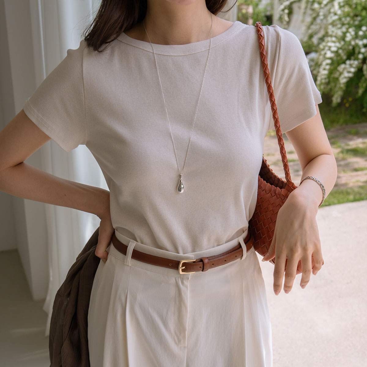Basic Slim Raund Neck Corduroy Tee