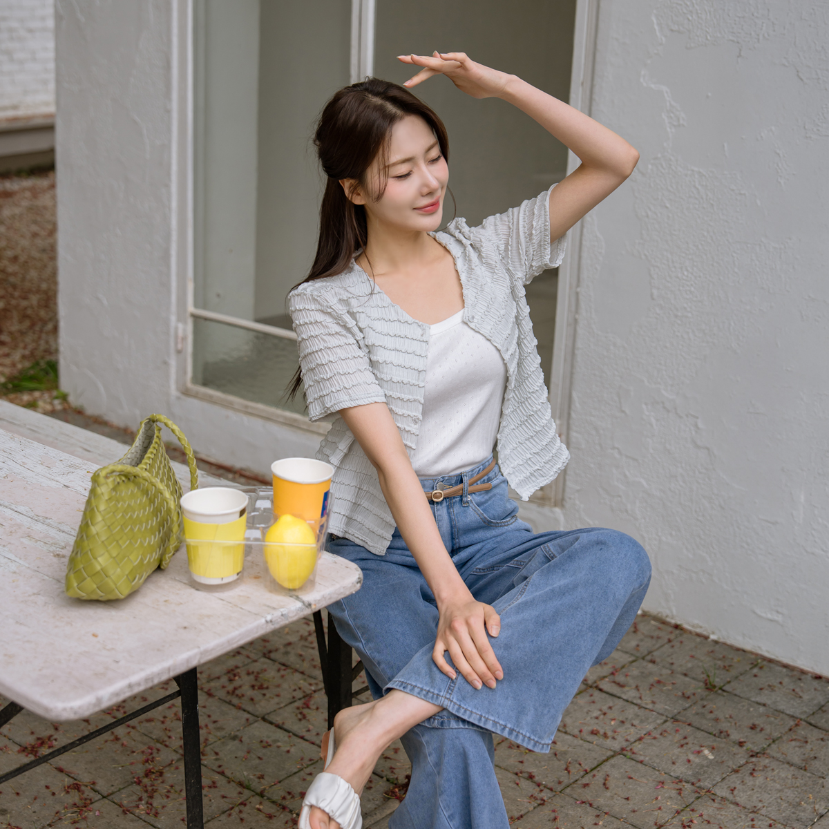Frilled semi-cropped cardigan