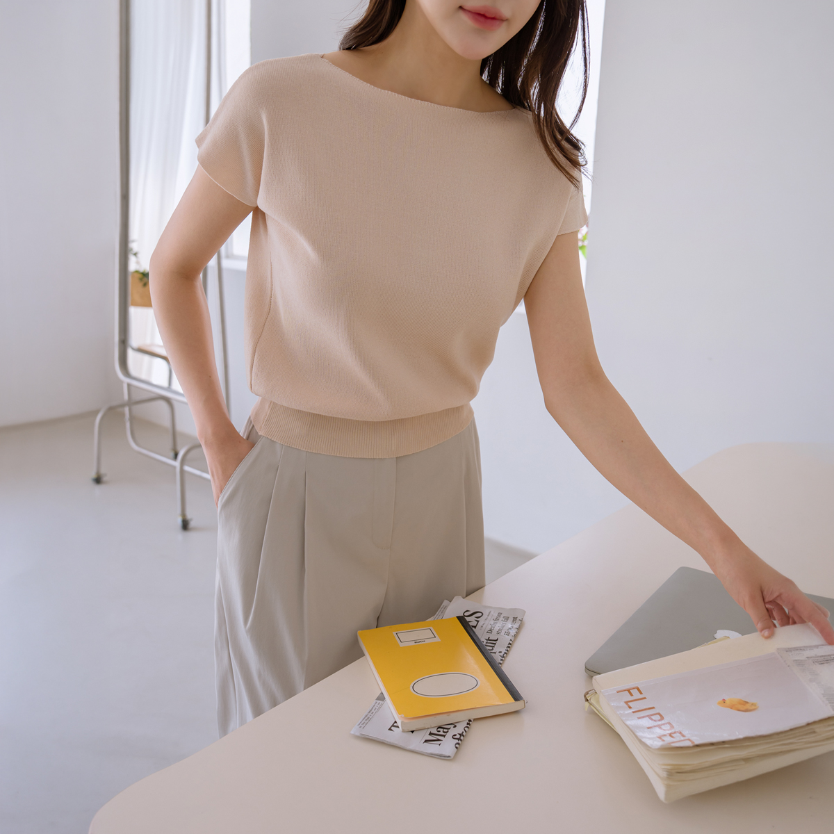 Challang Ice Cool Lip Neck Knit
