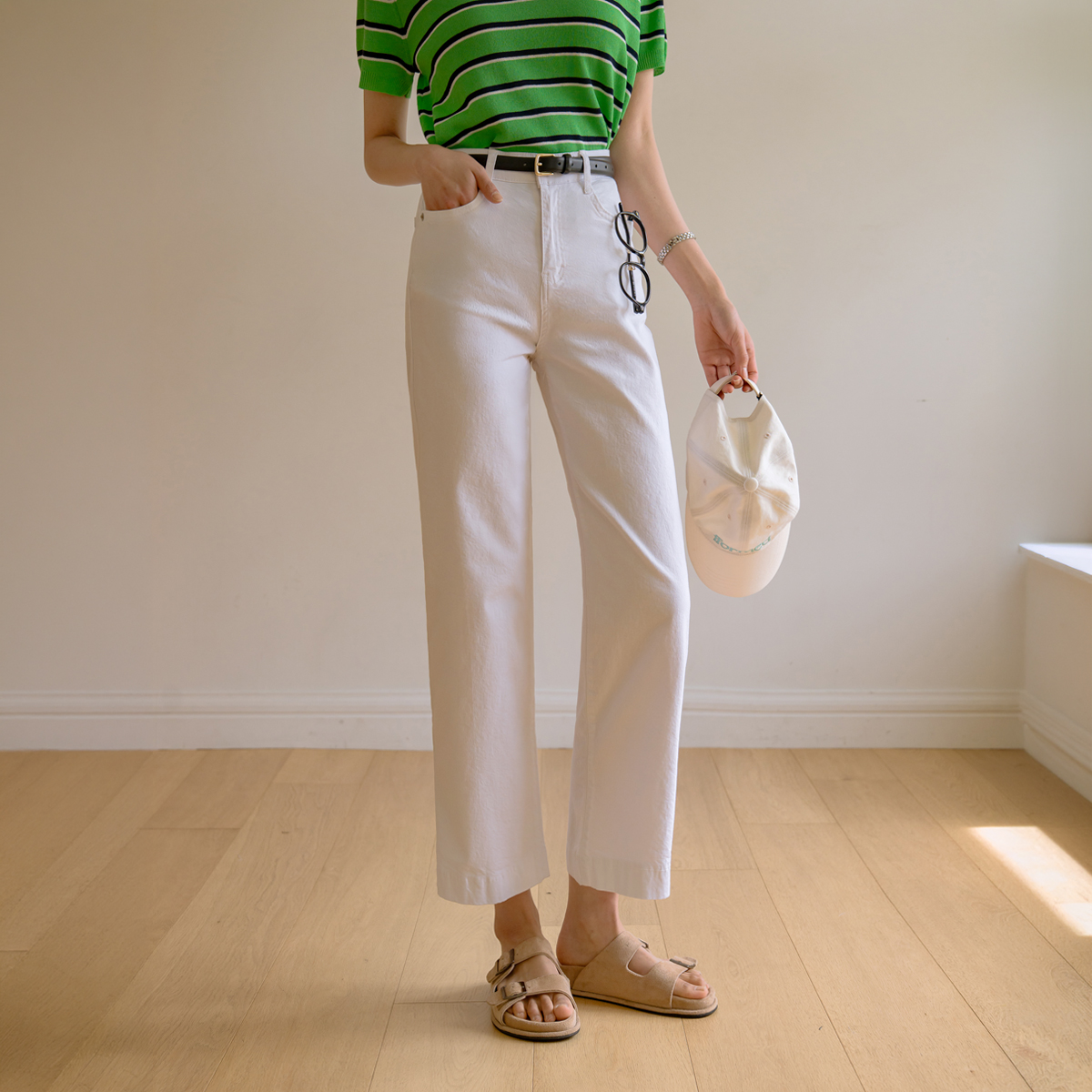 Hidden stretch cropped cotton pants