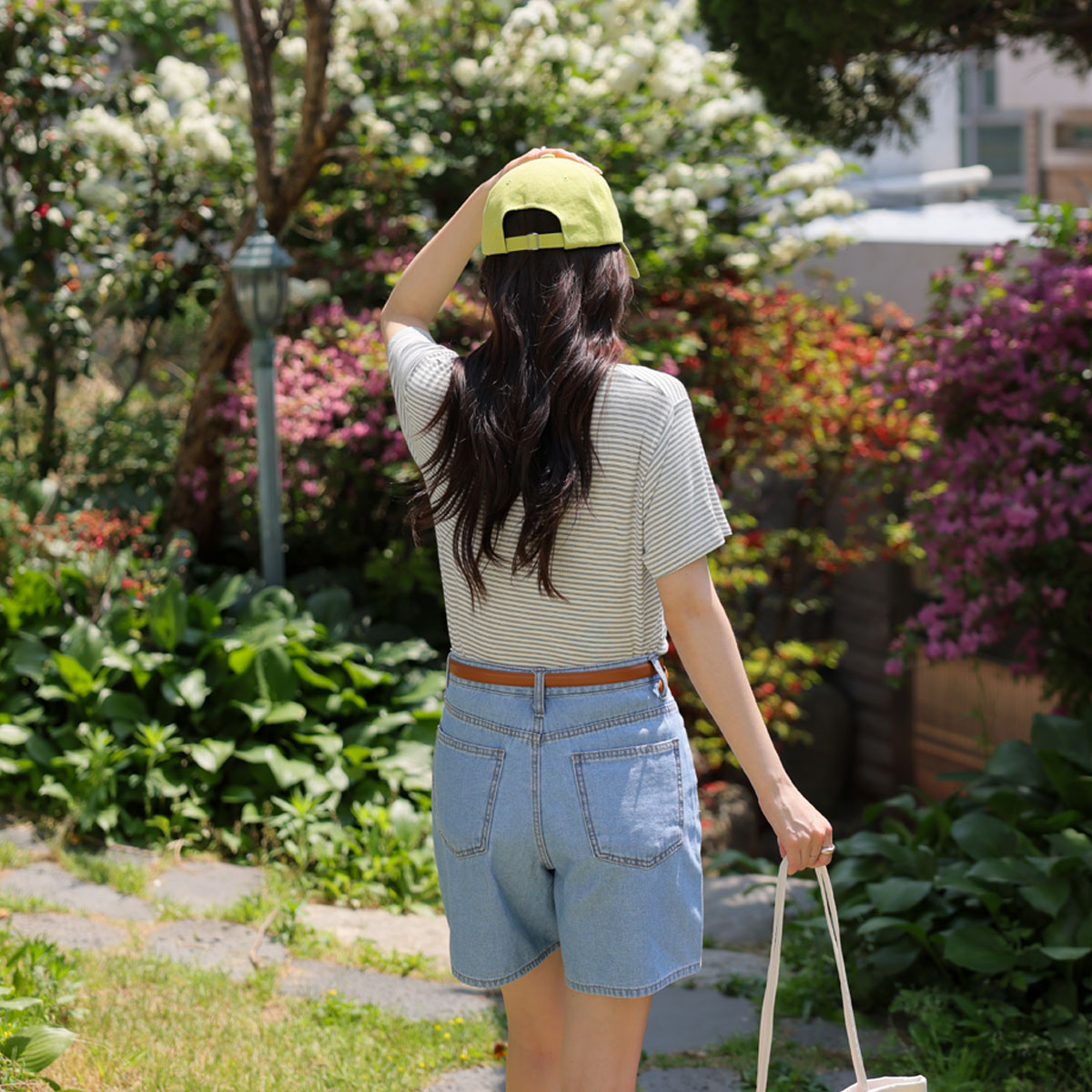Cool Wide Firm Fit Denim Shorts