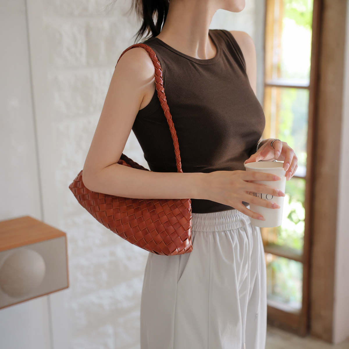 Sticky Cover Stretch Line Sleeveless Top