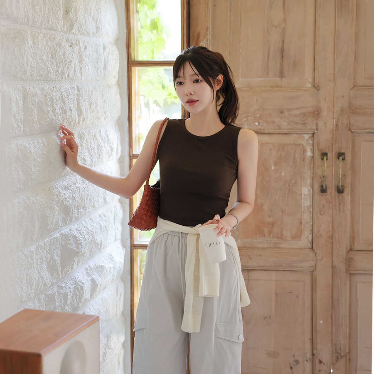 Sticky Cover Stretch Line Sleeveless Top