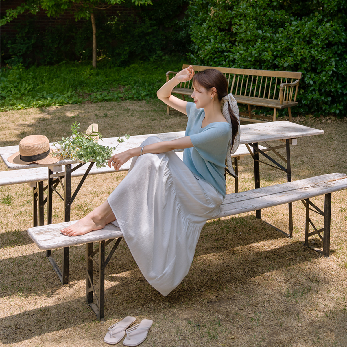 Cool color whole garment cap sleeve knit