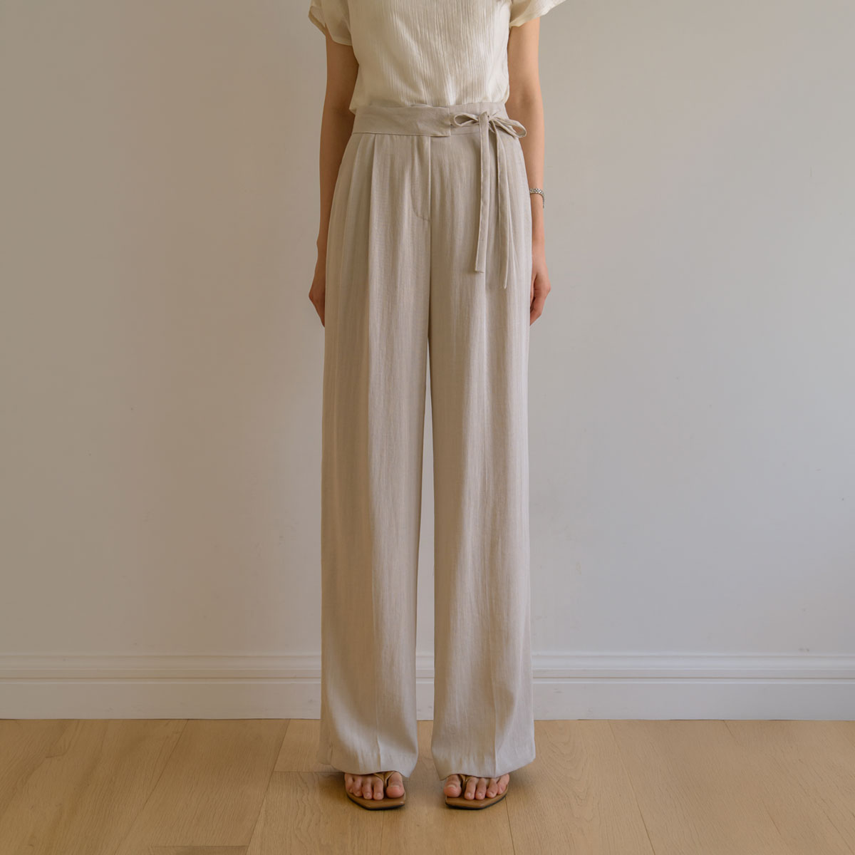 Ribbon pintuck linen slacks