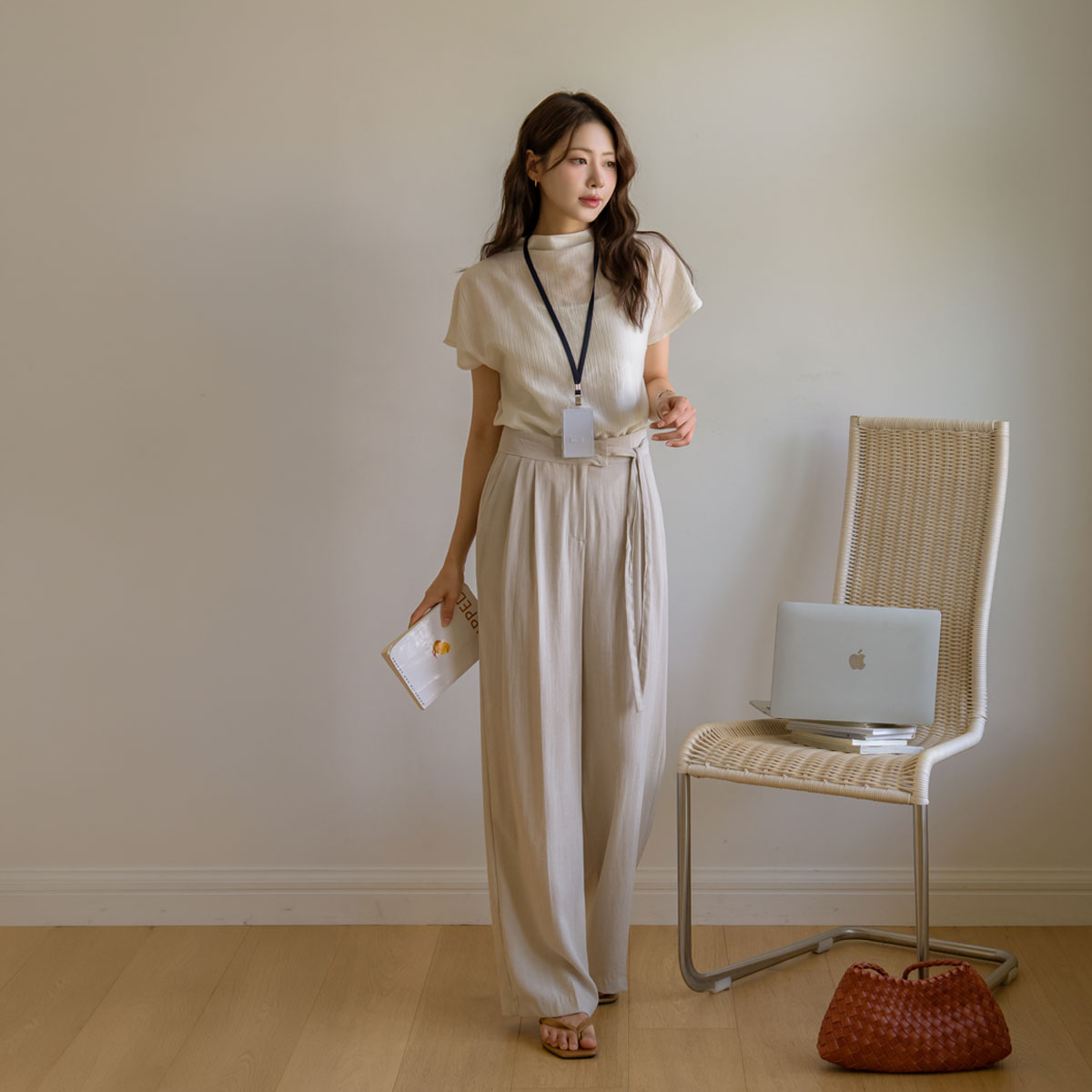 Ribbon pintuck linen slacks