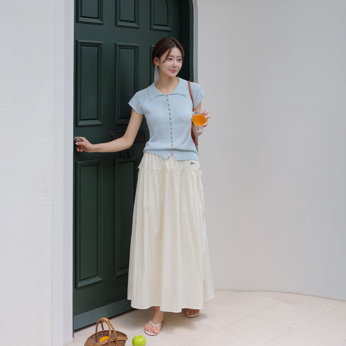 <b>[Maxi Skirt/Adjustable Waist/Body Shape Coverage][Made]</b> Love Embroidery Adjustable Flare Skirt
