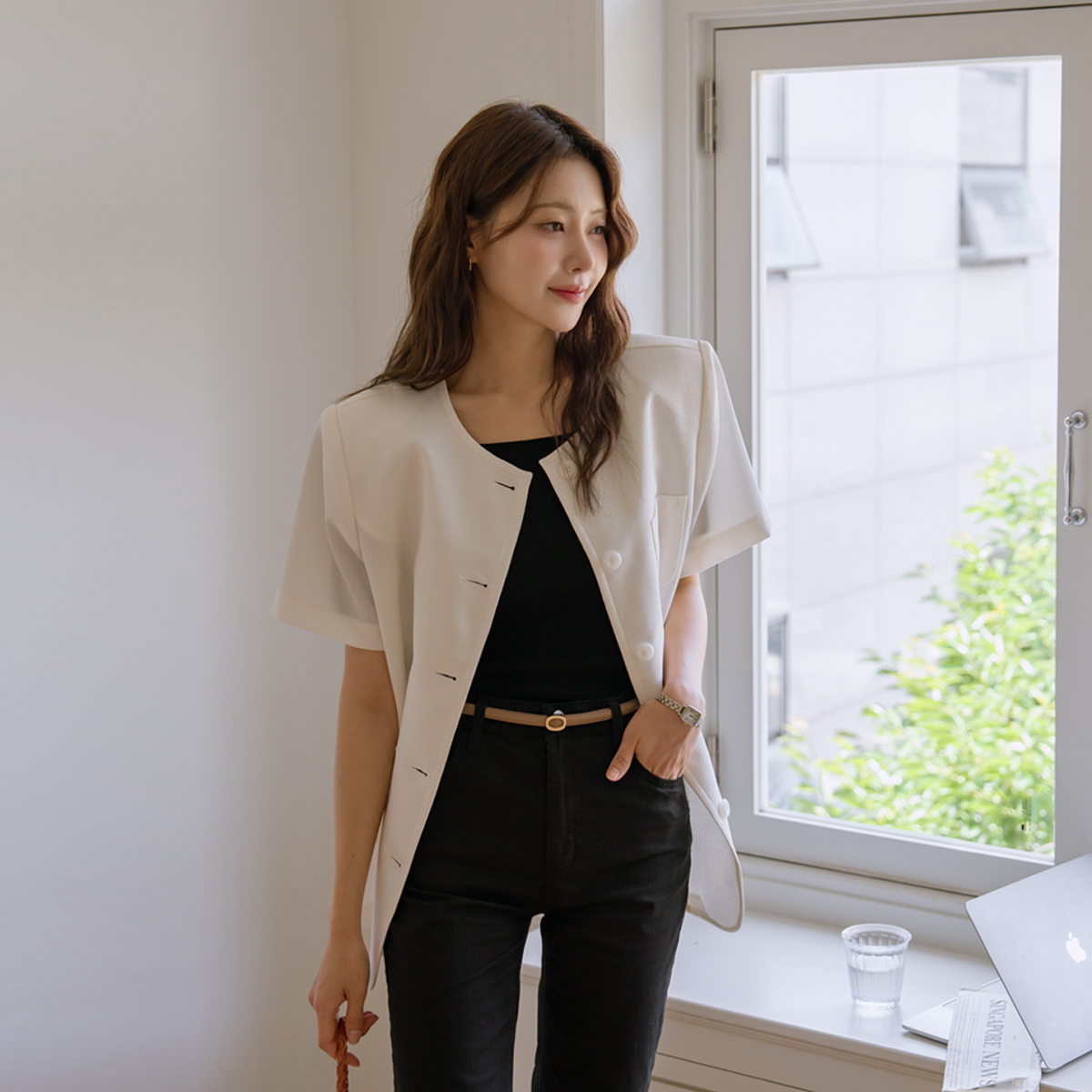 Round oversized short-sleeve jacket 