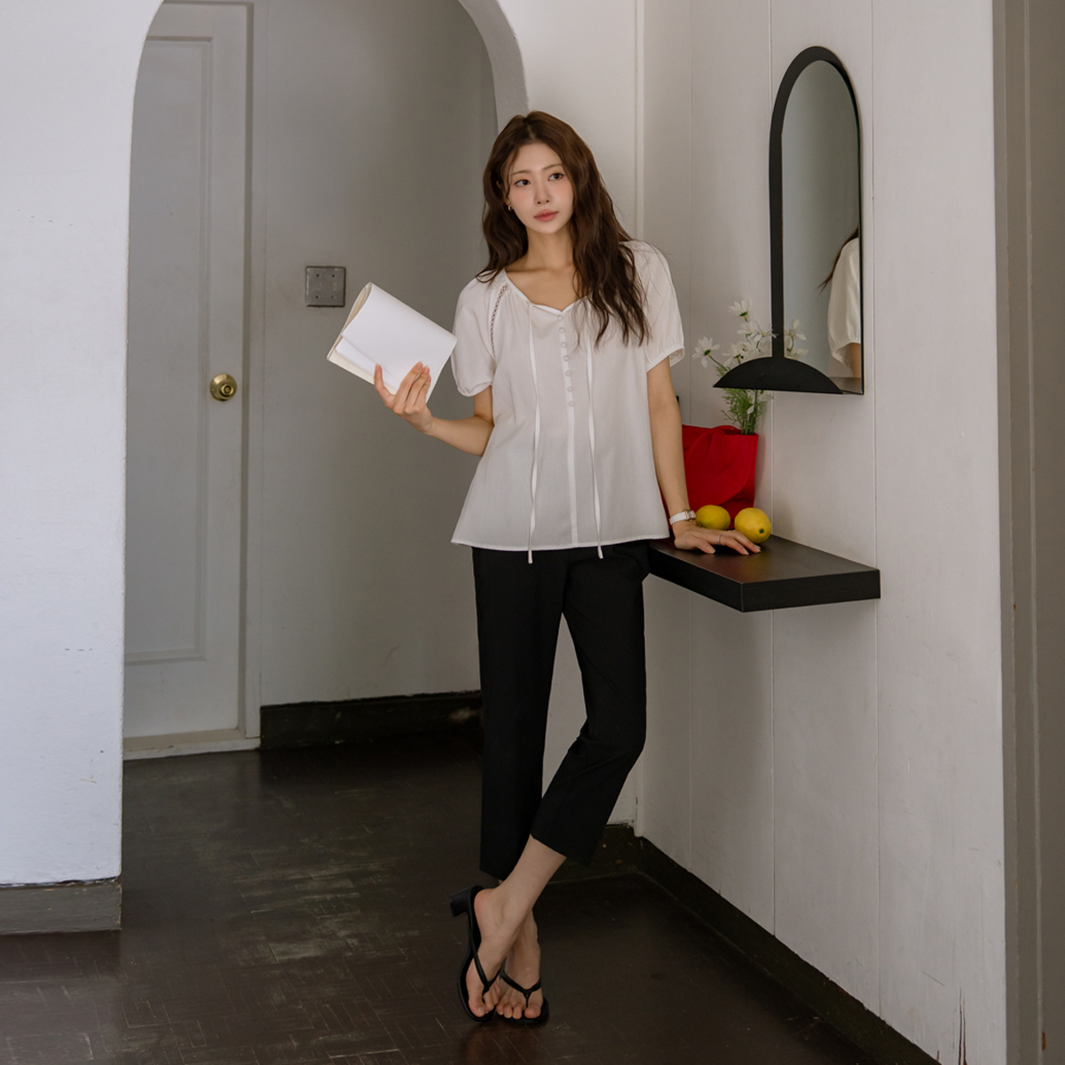 <b>[Opening Special]</b> <b>[Made]</b> Pure Lace Smoke Blouse