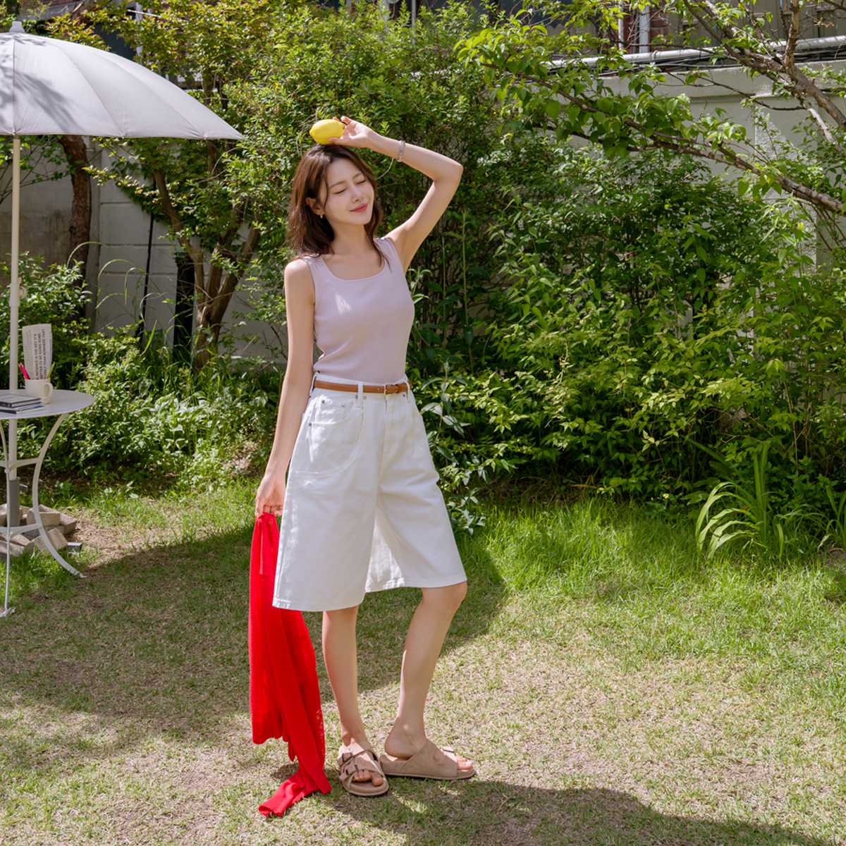 Double-pocket wide cotton Bermuda shorts