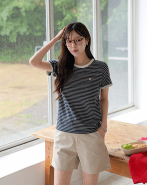 City Pendant Striped Tee