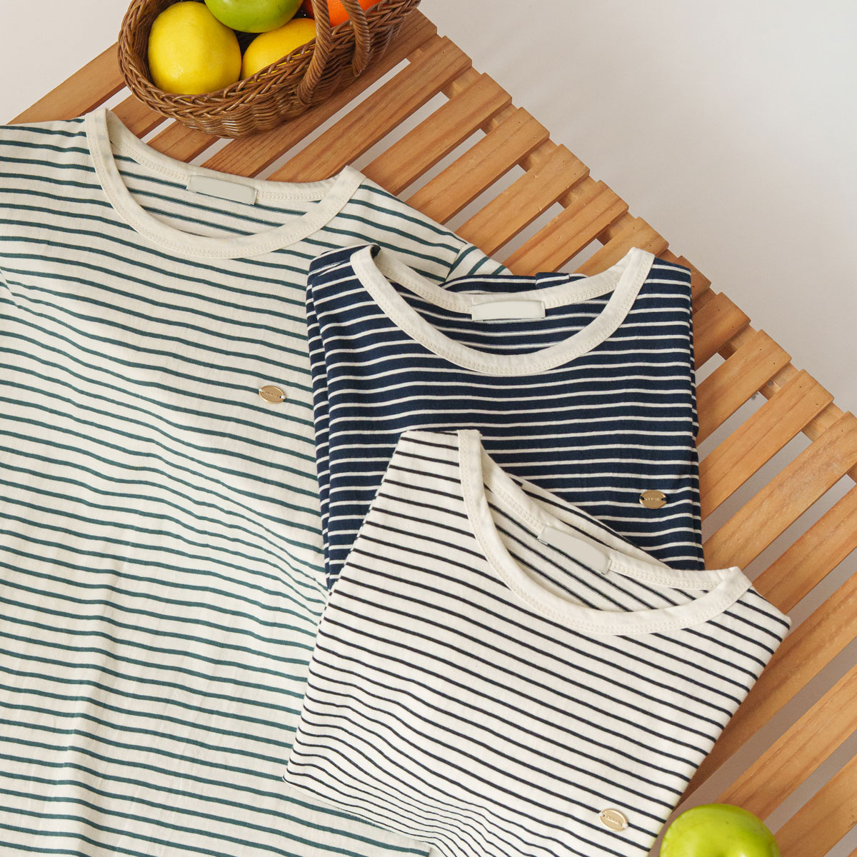 City Pendant Striped Tee