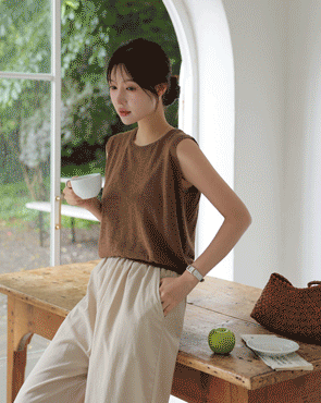 <b>[Limited Time Sale]</b> Linen Clean Fit Sleeveless Knit