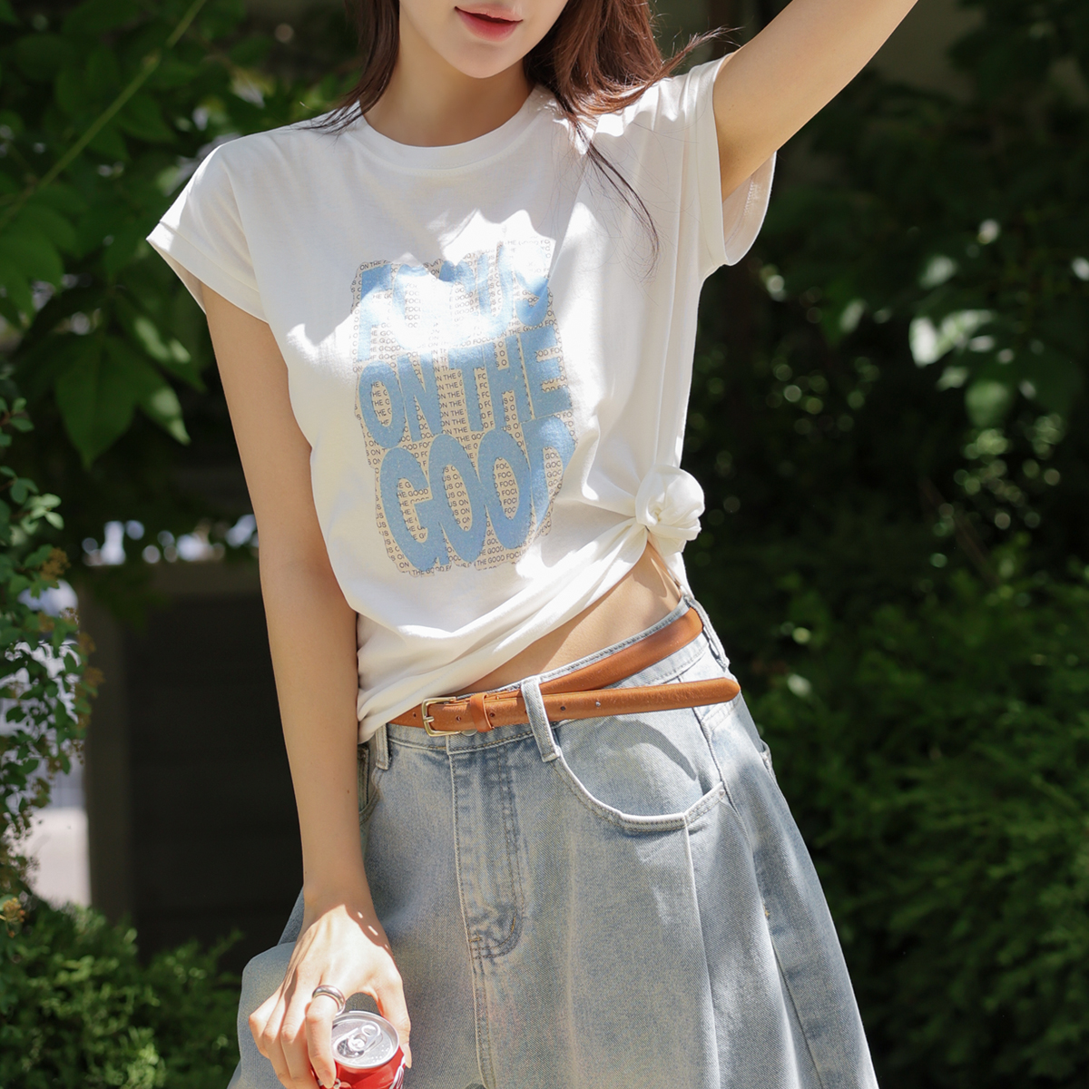 <b>[Limited Time Sale]</b> Graffiti Cap Sleeve Short-Sleeve Tee
