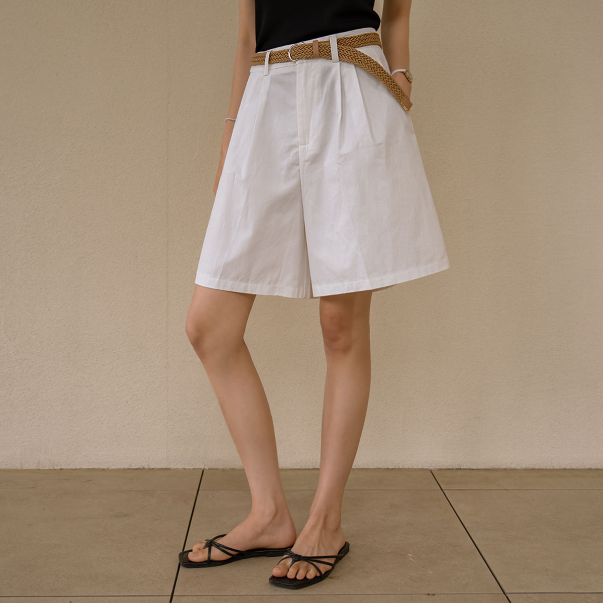 Summer Two-Pin Tuck Cotton Shorts (Belt Set)