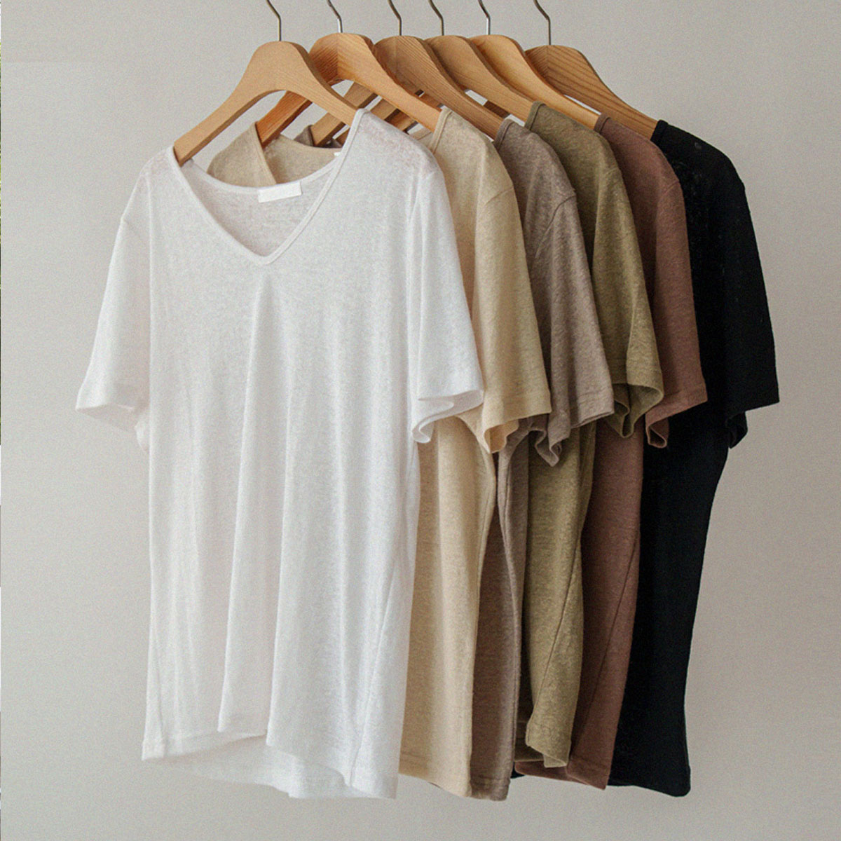 Linen V-neck Short T-shirts