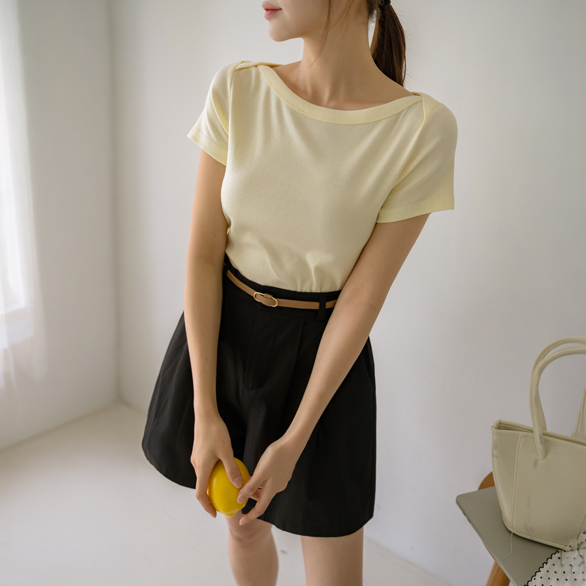 Blanc boat neck tee