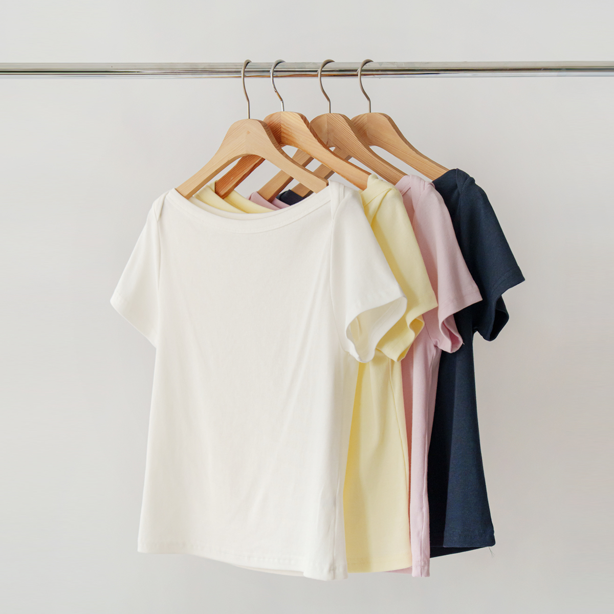 Blanc boat neck tee