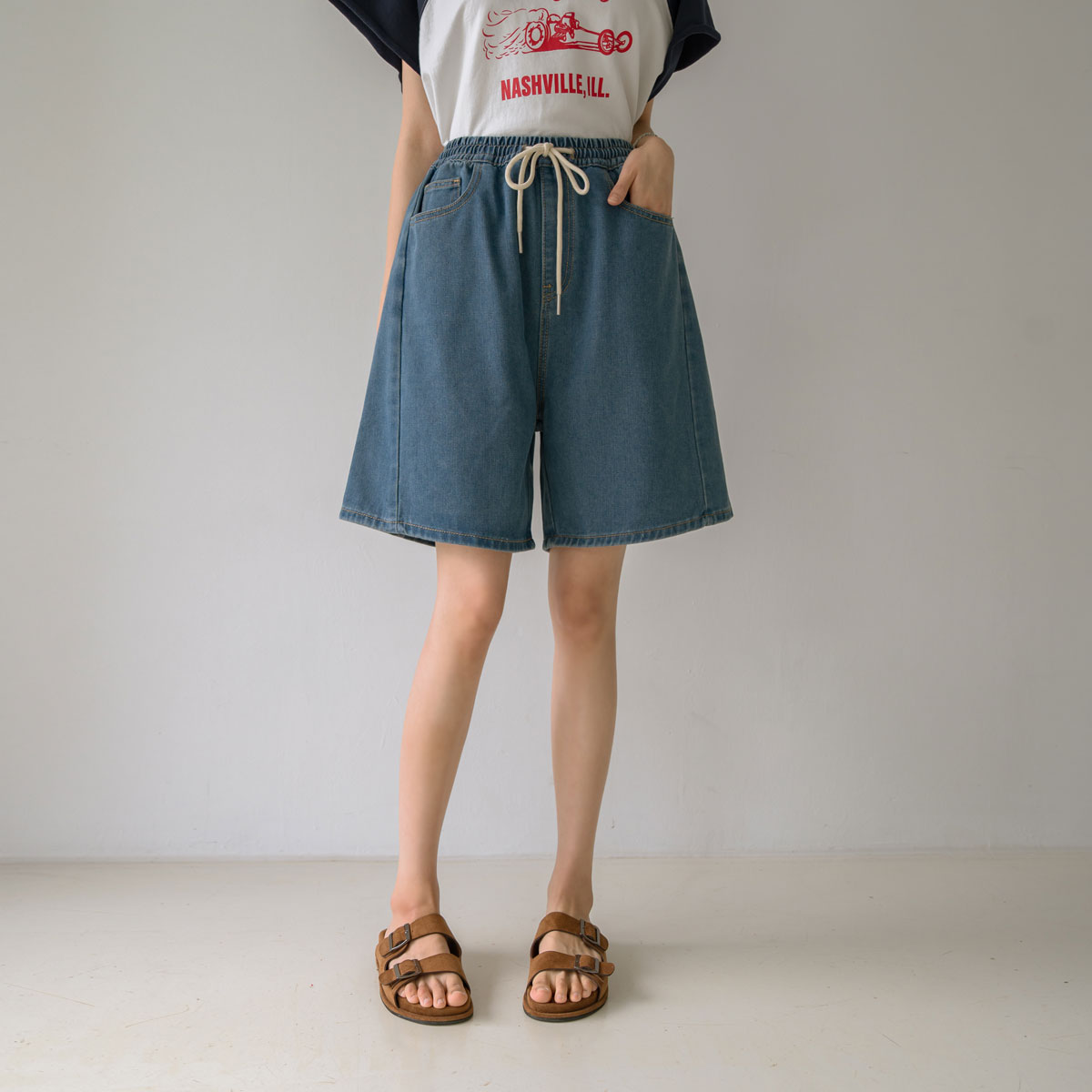 2-Type Side Cut Elastic Waist Shorts