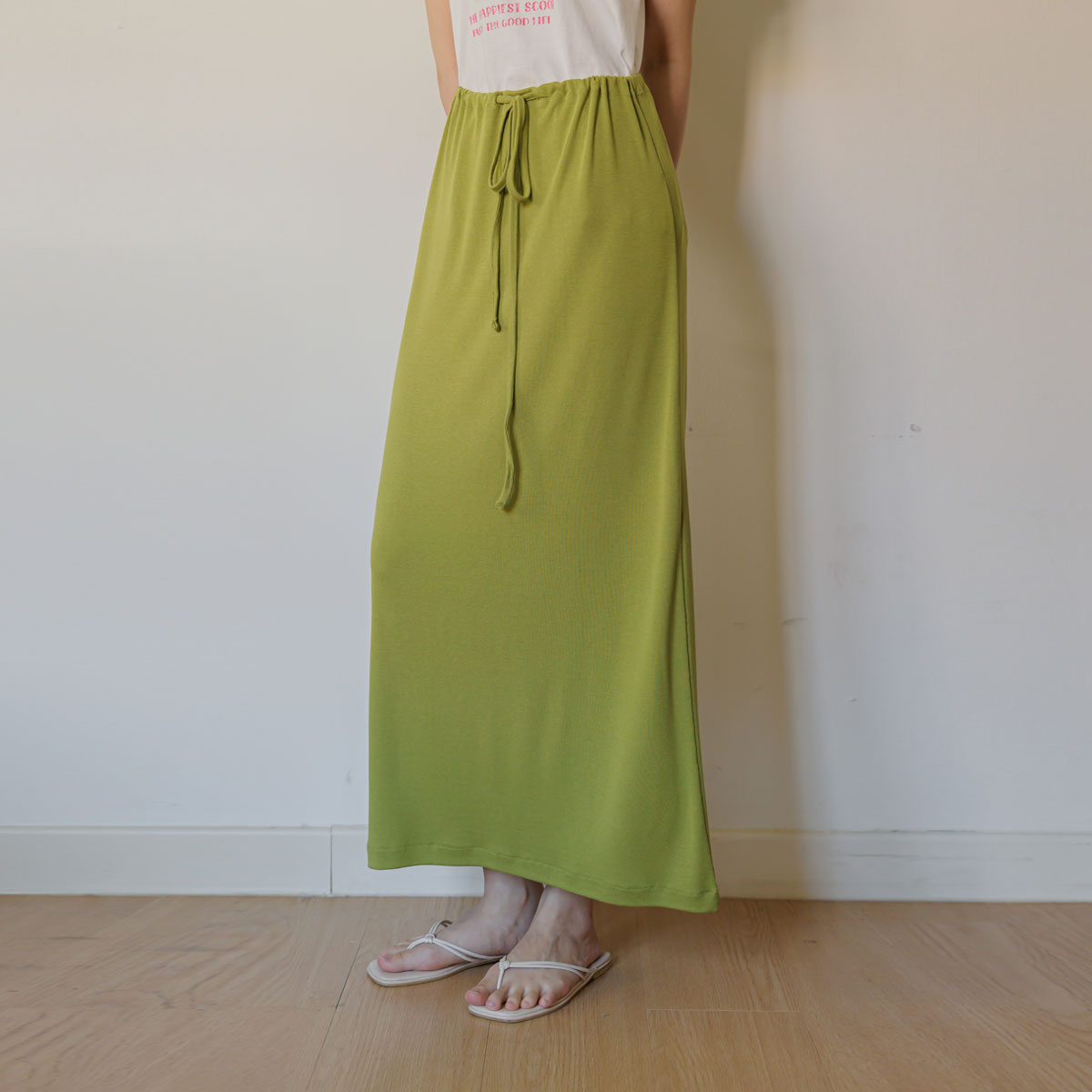 Hobby rescue string skirt