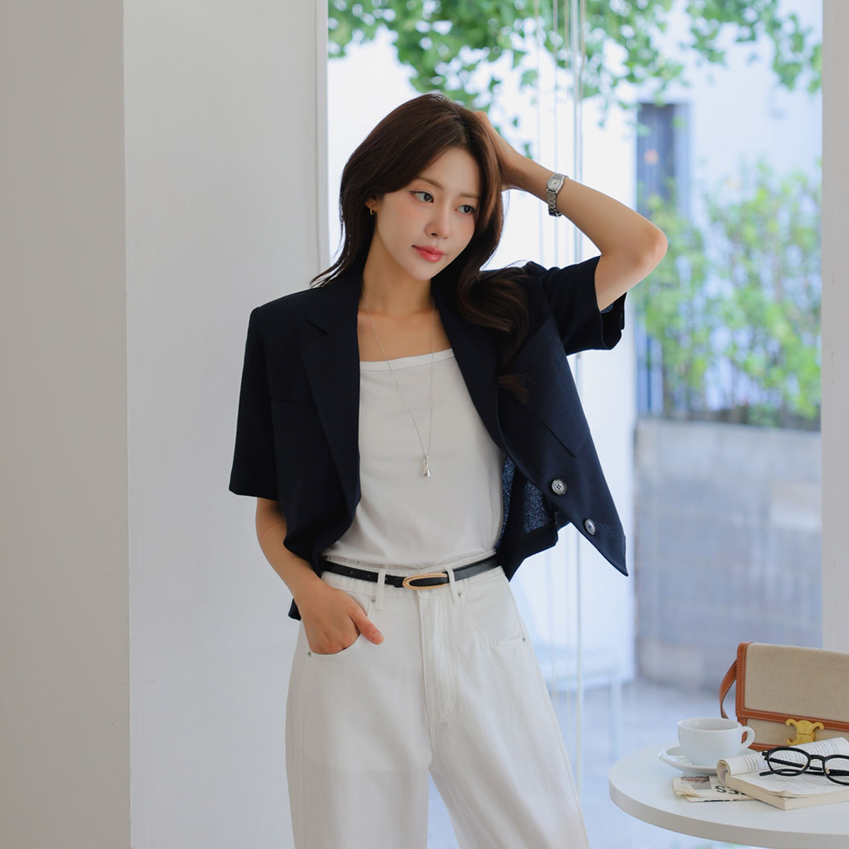 Light Classic Pocket Short Sleeve Jacket