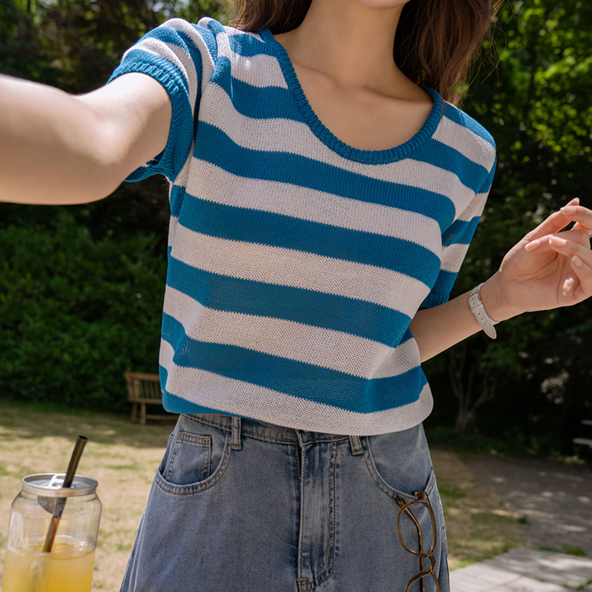 Summer U neck striped short-sleeve knit