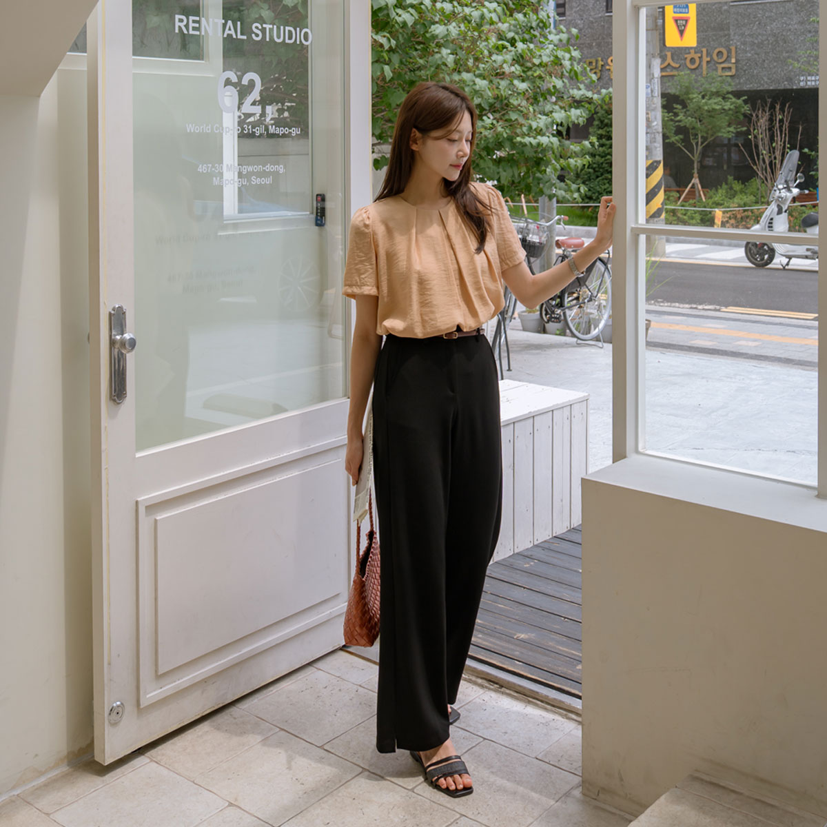<b>[Special Offer]</b> 4 Types of Wrinkle-Free Stretch Slacks