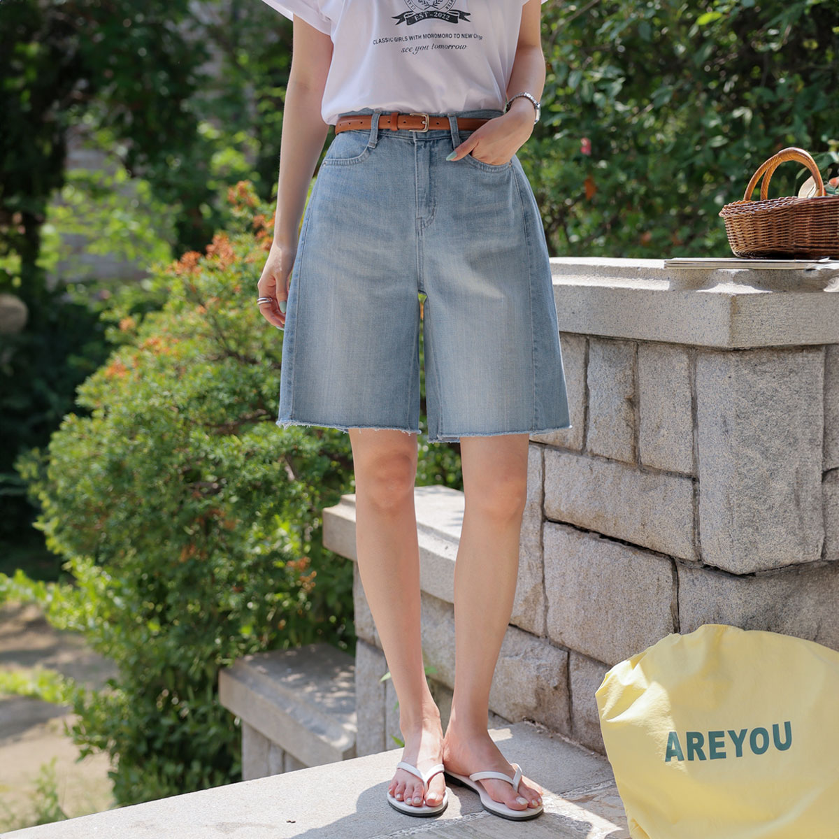 Cool illusion cut denim shorts