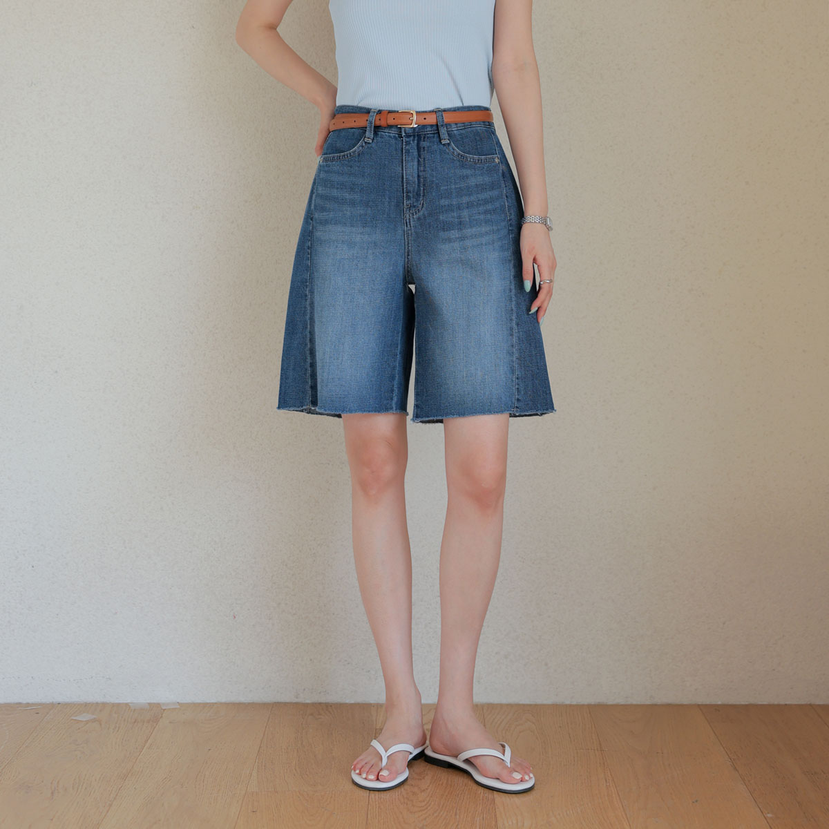 Cool illusion cut denim shorts