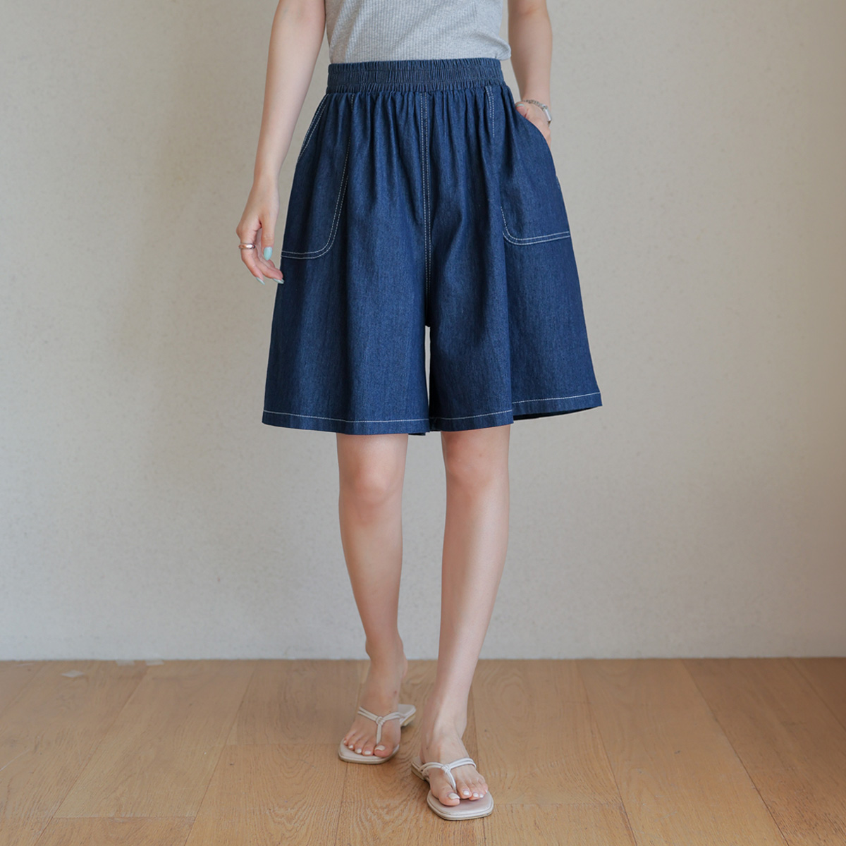 Cool Day Stitch Skirt Shorts