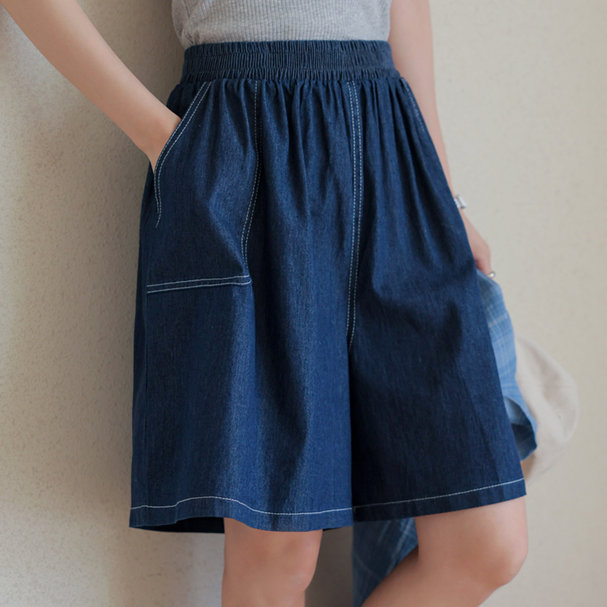 Cool Day Stitch Skirt Shorts
